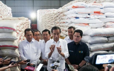 uploads/news/2023/09/stok-beras-aman-harga-60453bd244f5f45_400.jpeg