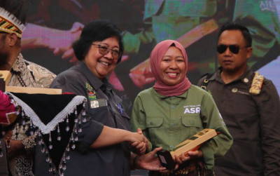 uploads/news/2023/11/asri-peroleh-anugerah-konservasi-47077f234d82740_400.png