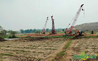uploads/news/2023/11/nasib-petani-tanah-garapan-70796b7d7c3ed62_400.jpg