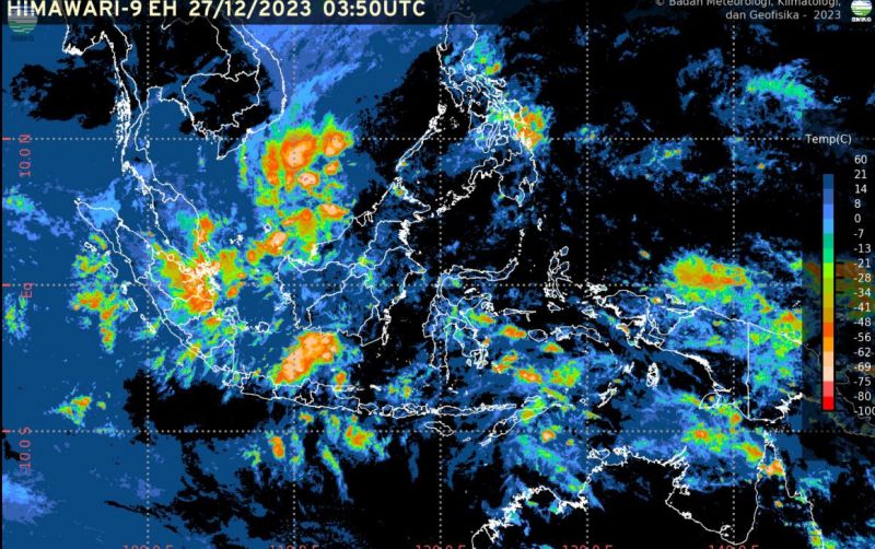 uploads/news/2023/12/bencana-hidrometeorologi-landa-jawa-395267987950336.jpeg