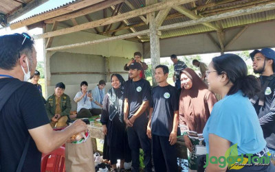 uploads/news/2024/01/petani-jepang-kunjungi-pertanian-6641732a5727da3_400.jpg