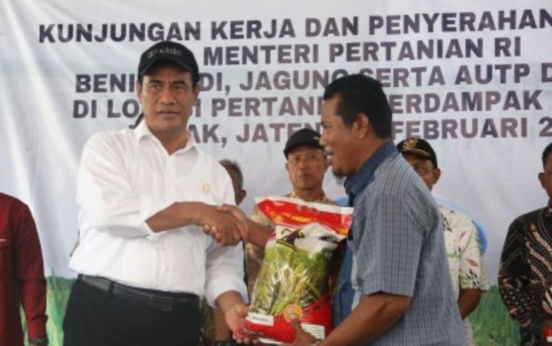 uploads/news/2024/02/bantuan-pertanian-bagi-korban-78749a08b825efb.jpg