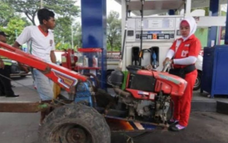 uploads/news/2024/02/pembelian-solar-subsidi-bagi-2658262cfb21458.jpg