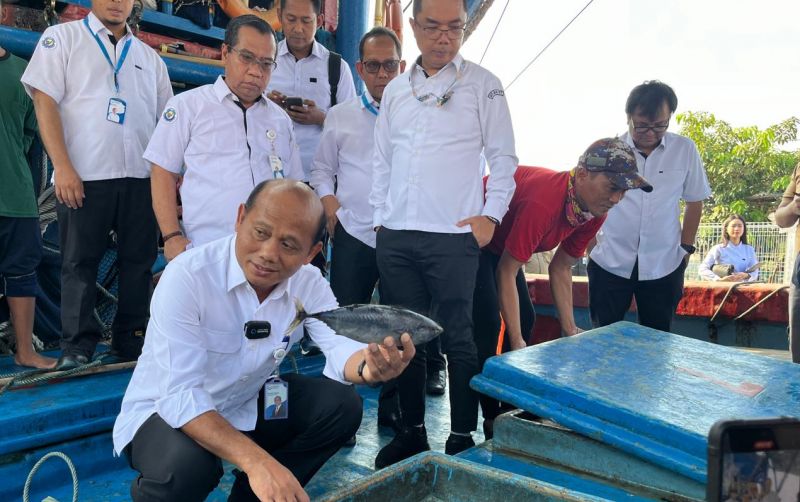 uploads/news/2024/04/usaha-perikanan-tangkap-muara-319689926c01e49.jpg