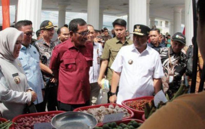uploads/news/2024/05/gerakan-pangan-murah-di-17819153cb32a5a_400.jpg