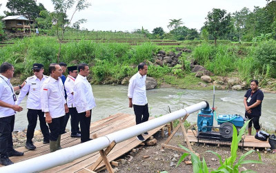 uploads/news/2024/07/-jokowi-optimis-pompanisasi-mendongkrak-36848f7562be0b0_400.jpg