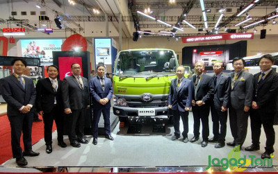 uploads/news/2024/07/hino-hadirkan-truck-6x2-45491b020773c7c_400.jpg