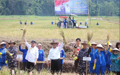 uploads/news/2024/07/panen-raya-hasil-sinergi-8749257ea3a4d9a_400.jpg