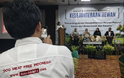 uploads/news/2024/12/beri-perlindungan-hewan-kementan-416370eb2f1ada1_400.jpg
