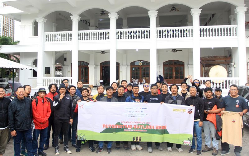 uploads/news/2024/12/forwot-gelar-diskusi-otomotif--55959589fbffc8b.jpg