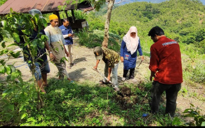uploads/news/2024/12/ratusan-ribu-benih-kopi-75156c562df15ca_400.jpeg