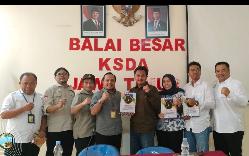 uploads/news/2025/01/bbksda-jatim-bersama-mitra-508171ec6509859.jpg