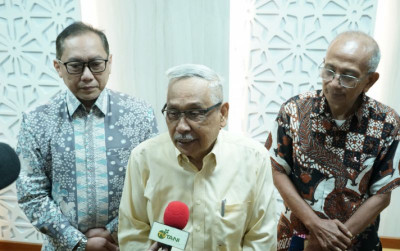 uploads/news/2025/01/pembangunan-klaster-pertanian-modern-533673ece84917a_400.jpeg