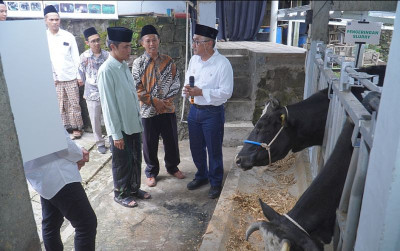 uploads/news/2025/02/nestl-indonesia-dukung-pengembangan-69339ac3b3a38d6_400.jpg