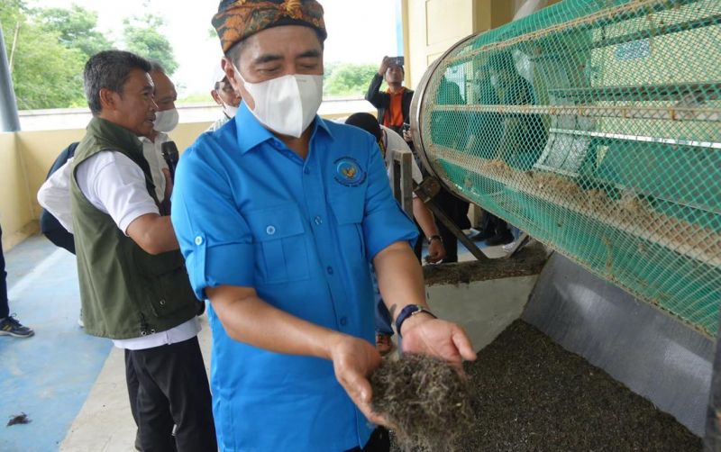 uploads/news/2025/02/peringati-hgn-kkp-perkuat-6801154782f2ffa.jpg