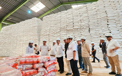 uploads/news/2025/02/target-swasembada-gula-kementan-31508765ceb93e2_400.jpeg