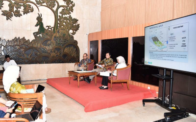 uploads/news/2025/03/atasi-bencana-kemenhut-lindungi-32842244dabf3f1_400.jpg