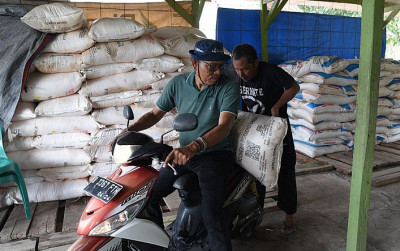 uploads/news/2025/03/cara-mudah-tebus-pupuk-36295dfb037d34f_400.jpg
