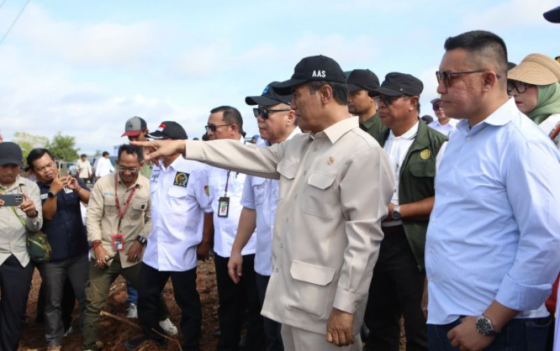 uploads/news/2025/03/mentan-amran-pastikan-cetak-79454077690a1b2.jpeg