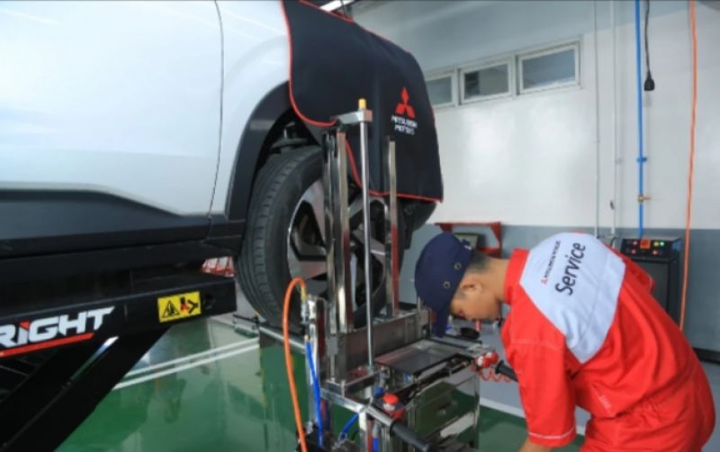 uploads/news/2025/03/mitsubishi-siapkan-60-diler-42622486e8faf8b.jpg
