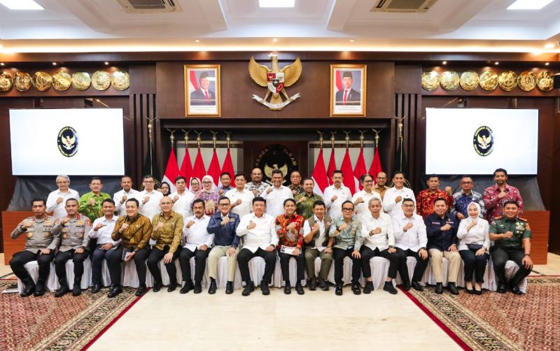 uploads/news/2025/03/penanganan-karhutla-langkah-hadapi-6046984e6eb0fec.jpg