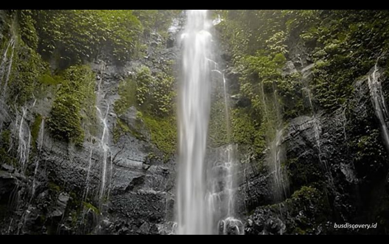 uploads/news/2025/04/curug-lawe-surga-tersembunyi-234716e4aca645f.jpg