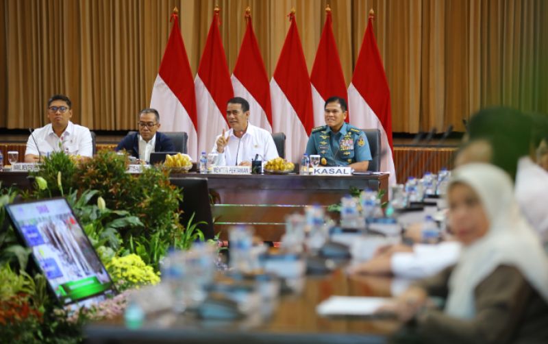 uploads/news/2025/05/bersama-kemendikti-saintek-kementan-946369633bdc271.jpeg