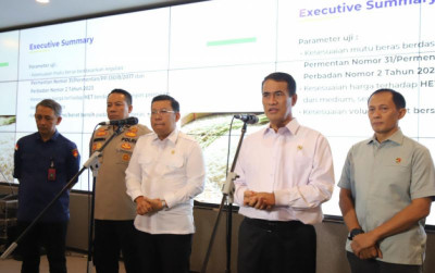 uploads/news/2025/06/konsumen-rugi-kementan-ungkap-6409830ab613af6_400.jpeg