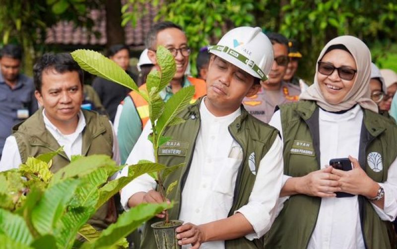 uploads/news/2025/06/menhut-pastikan-pembangunan-dan-92758765017011e.jpg