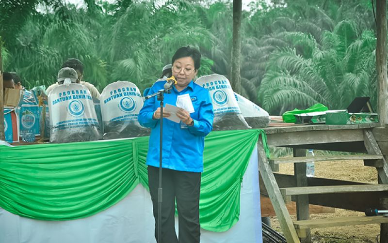 uploads/news/2025/06/panen-patin-19-ton--8303129e4060e95.jpg