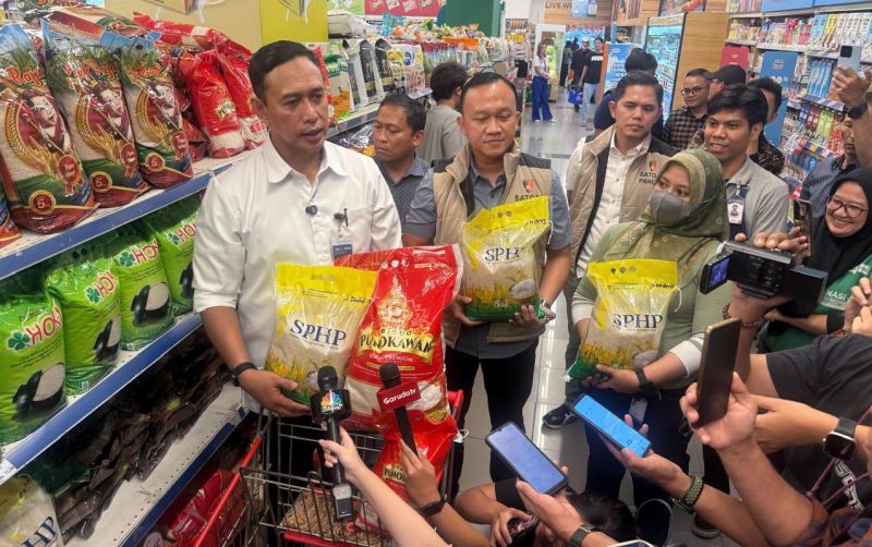 uploads/news/2025/09/beras-sphp-dan-medium-6873796895377dc.jpeg