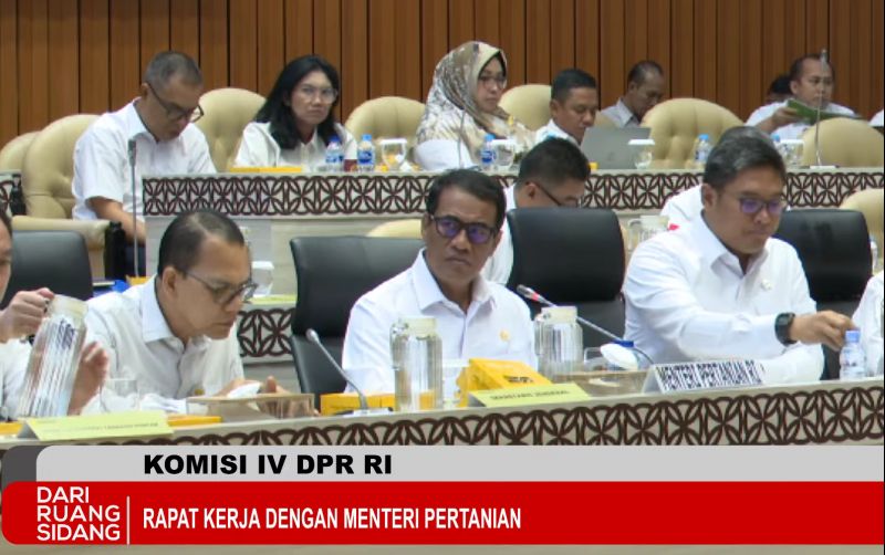 uploads/news/2025/09/dapat-anggaran-40-triliun--6808430cc3fad75.png