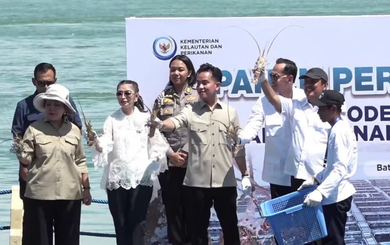 uploads/news/2025/09/gibran-mohon-libatkan-lebih-22427ee92dbcab0.jpg