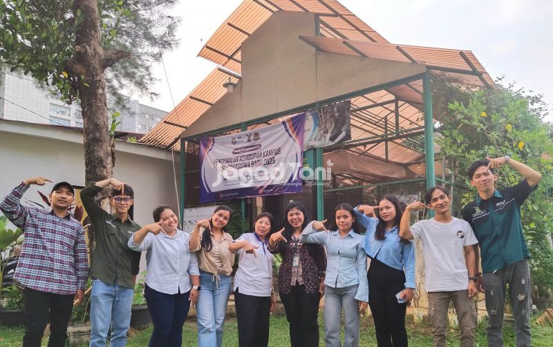 uploads/news/2025/10/green-house-sebagai-laboratorium-16219f39aa54189.jpg
