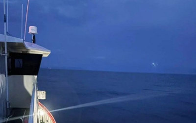 uploads/news/2025/11/kapal-ikan-terbakar-di-583606455959aeb_400.png