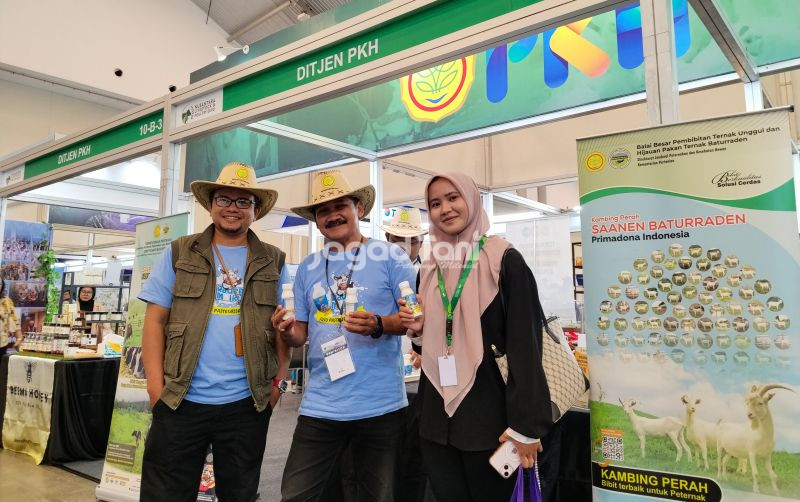 uploads/news/2025/11/kembangkan-bibit-unggul-dan-9628928f5382e73.jpg