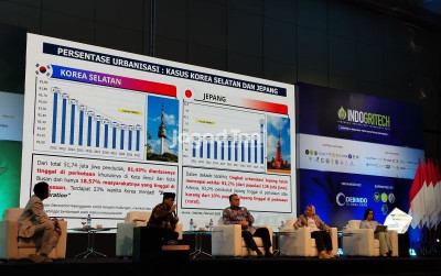 uploads/news/2025/11/menteri-desa-ajak-generasi-90052e0f044880b_400.jpg