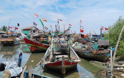 uploads/news/2025/11/nelayan-harus-waspada-siklon-18344b81573fe0f_400.jpeg