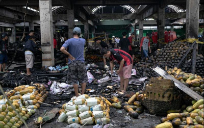 uploads/news/2025/12/ratusan-kios-buah-pasar-93093e4f9d1f14a_400.jpeg