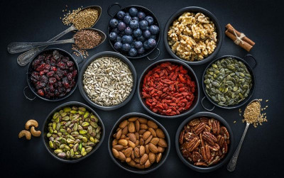 uploads/news/2026/02/3-superfood-dunia-yang-2405385cc7c8e82_400.jpeg