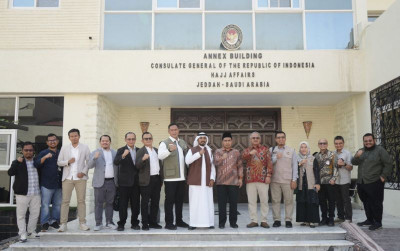 uploads/news/2026/02/bulog-kirim-beras-premium-610746518e562c7_400.jpeg