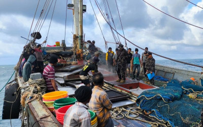 uploads/news/2026/04/pic-penangkapan-ikan-ilegal-971006a6ae28ebd_400.jpg