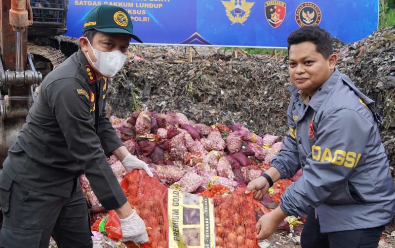 uploads/news/2026/05/bawang-bombai-hingga-kentang-51546ffcccbc806.jpg