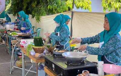 uploads/news/2026/08/agustusan-emak-emak-lomba-masak-240572d11bc3759_400.jpg