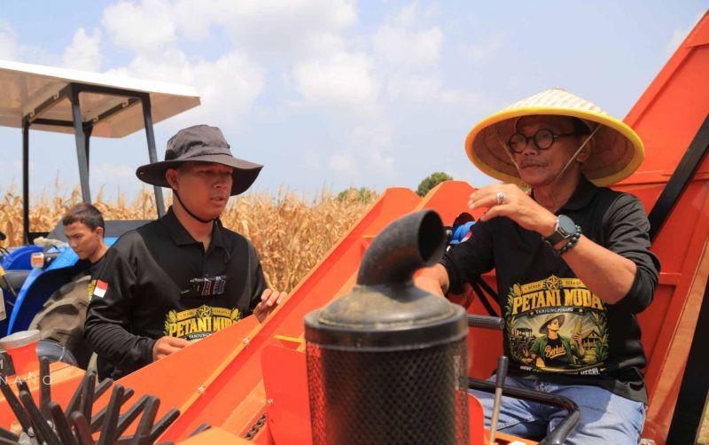 uploads/news/2026/08/petani-gen-z-tanjung-pinang-35893ce28d585cd.jpg
