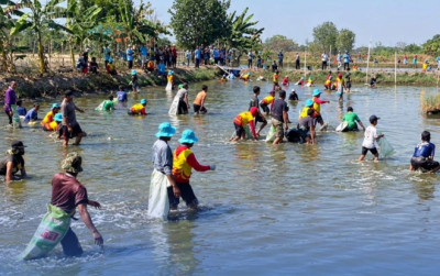 uploads/news/2026/10/festival-ngubek-tambak-randuboto--25468ba1210d132_400.png